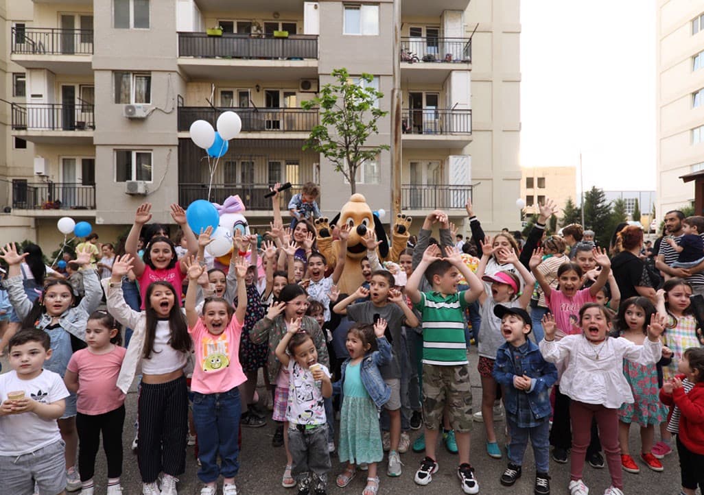 On June 1, Archi held events to celebrate International Children's Day